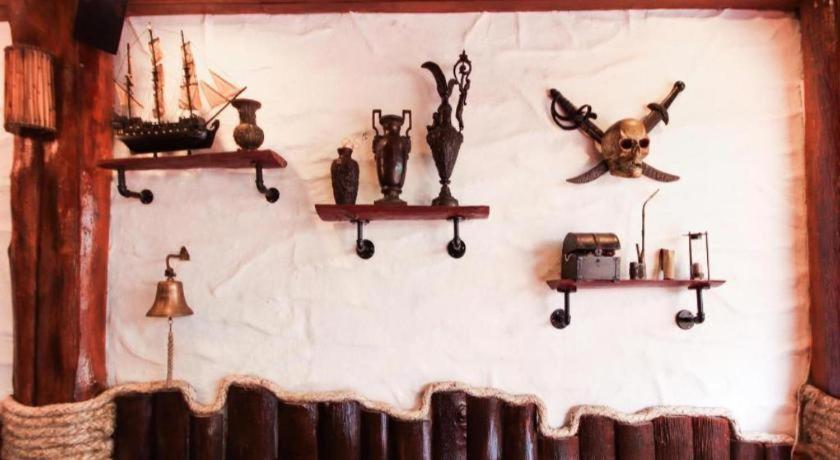 Oyo 1103 Pirates House Hotel Kepulauan Phi Phi Bagian luar foto